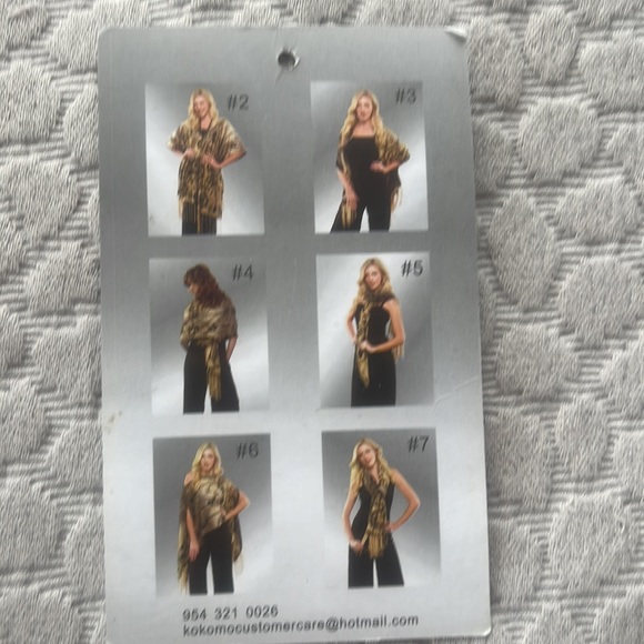 7 Way Scarf rich black cream pattern - Picture 5 of 5